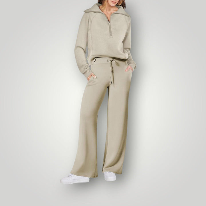 Women's Cozy Two-Piece Loungewear Set | Soft Sweatshirt and Pants