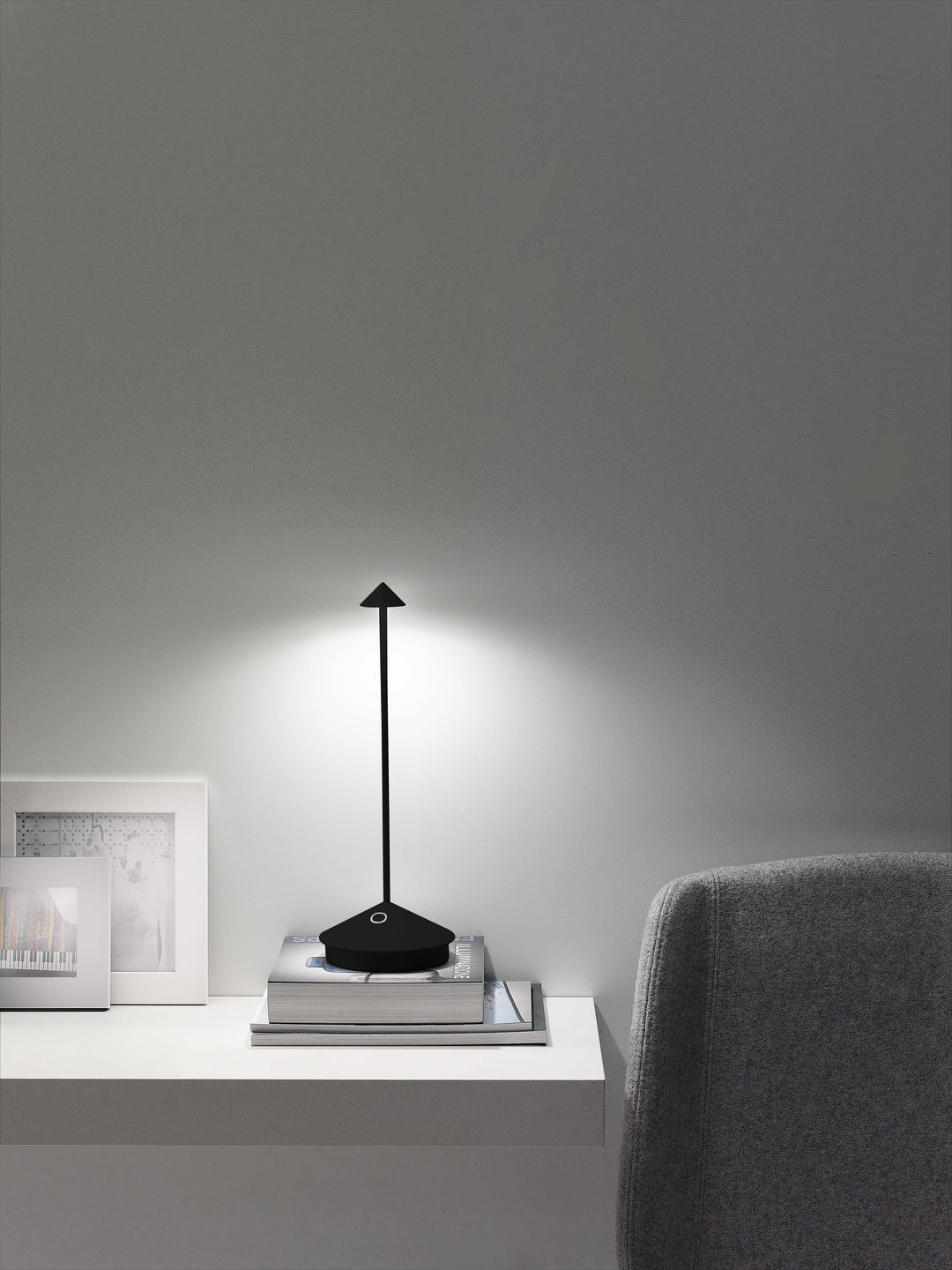 Ledningsfri LED Bordlampe | Dæmpbar Varmhvid Berøringslys