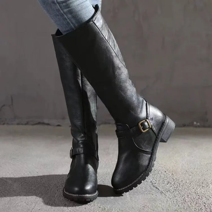 Dámské koženkové kozačky | Elegantní styl s přezkou