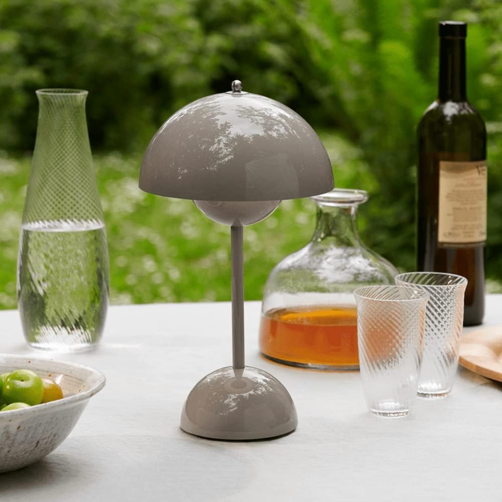 Stüna | LED Bordlampe