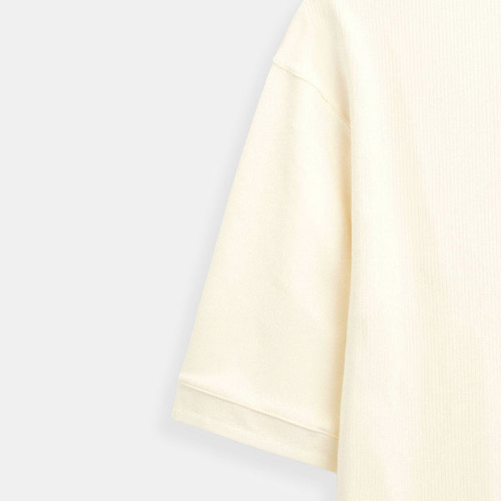 Pull à col roulé structuré pour homme avec encolure en V