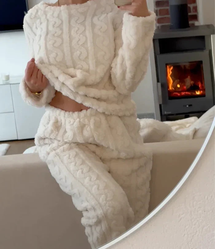 Unisex fleece pizsamagarnitúra | kényelmes téli otthoni viselet